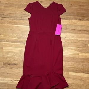 NWT Betsey Johnson Cranberry Sheath Cap Sleeve Flounce Hem Midi Dress Women’s 4